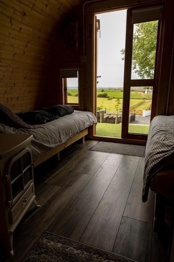 Ivy Hill Glamping Pod Appartement Ennis Buitenkant foto